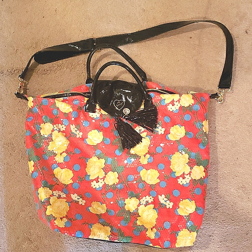 Betsy Johnson  Glitz n glam  Overnight bag